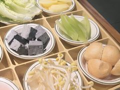 -巴隆门重庆老火锅(太湖路店)