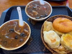 -穆彦华逍遥镇胡辣汤(岗坡路店)