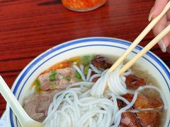-香辉食馆(新兴路店)