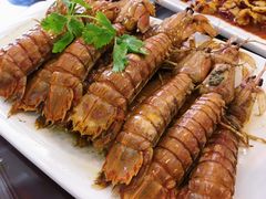 -扒虾小妹儿麻辣海鲜(宏图街店)