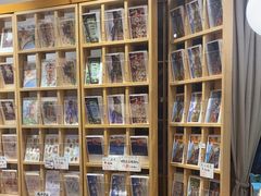 -猫的天空之城概念书店(束河店)