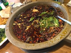 -都江堰石锅鱼