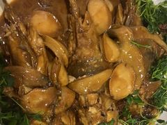 -香山湖渔家大院