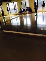 iphone_upload_pic-魅力四射舞蹈会所