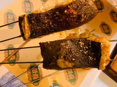 -蚝堡海鲜·威海菜·海肠捞饭·烧烤·亚洲吃蚝公司(幸福门店)
