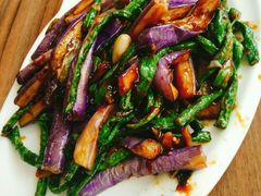 长豆角炒山茄-今鲜源大酒店·中华餐饮名店(新湛路店)