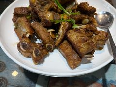 -小红鲸·海鲜餐厅(轸大路店)
