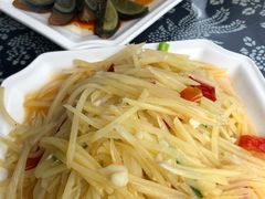 -临江餐馆二楼美食部落