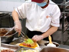 猪头肉五福卷饼-北大学一食堂