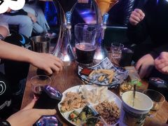 -UP嘻哈酒吧(粉巢店)