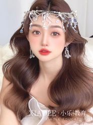 -小乐化妆美甲半永久培训学校