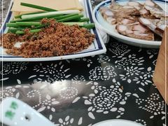 -八两八金·莱芜特色炒鸡(市南漳浦路店)