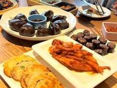 -百年石锅饭(阿里郎美食街店)