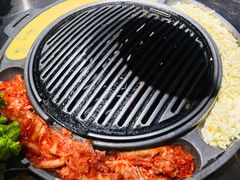 -猪掌柜韩国烤肉(六折店)