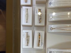 -海星奢选二手奢侈品手表包包鉴定回收寄卖(墨玉南路店)