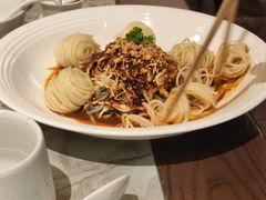 -渔语鱼新川菜Bistro(万象天地店)
