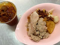 -榮泰米粉湯(Left Shop)