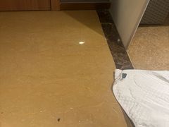 -兰欧酒店(东门罗湖口岸店)
