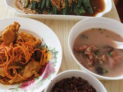 -葱妈母婴医护月嫂中心(浦东店)