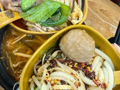 -天瑞福云南过桥米线(十里河店)