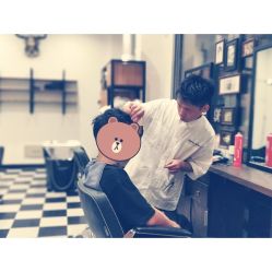 -MARTIN'S BARBER SHOP男士理发馆