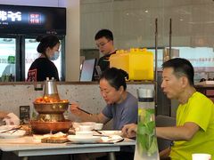 大堂-老佛爷铜炉蛙锅(海岸城店)