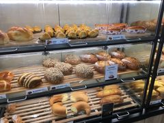 -85度C(生甜甜圈研究工坊·上海局门店)