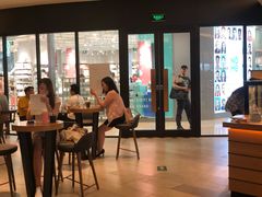 -星巴克臻选(华堂·新辰汇店)