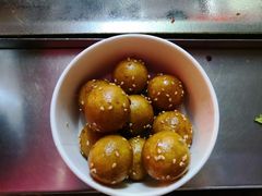 老长沙糖油粑粑-黑色经典臭豆腐·湖南特产(步行街店)