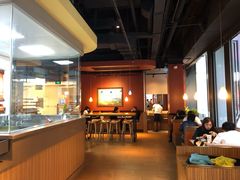 -The Habit Burger Grill 哈比特汉堡(复兴soho店)