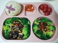 -爱月宝月嫂·育儿嫂(哈尔滨总店)