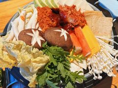 -晃晃悠悠酒肉合作社