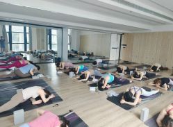 -恩舍瑜伽普拉提