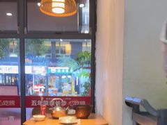 -聚鑫朋酸菜肥肠(九龙仓店)