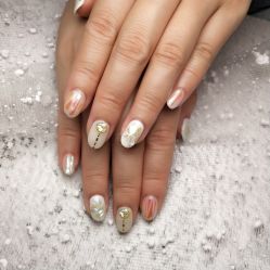 -摩睫+皮肤管理·科学美容中心