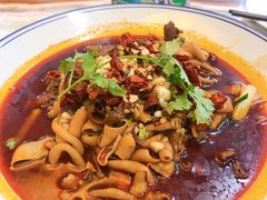 沸腾鹅杂-椿记烧鹅(叠彩店)