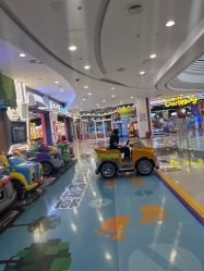 -莫莉幻想儿童乐园(三河燕郊永旺店)