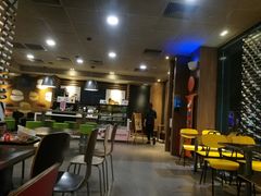 大堂-麦当劳(番禺信联大厦店)