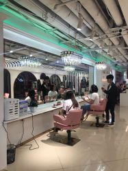 -BULB STUDIO 巴柏明星发型工作室