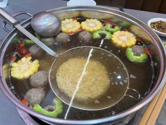 -官塘陈记鱼生·潮汕砂锅粥·牛肉火锅(潮枫路总店)