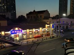 -张记老街里海鲜美食城(劈柴院店)