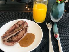 -圣丰索菲特·2 On 988 Café 自助餐厅