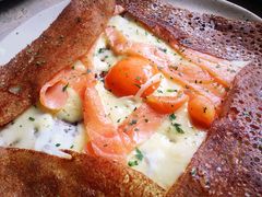 三文鱼可丽饼-RAC BAR(安福路店)