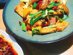 双面黄炒腊肉-胡马八破·川菜小馆(高新万达店)