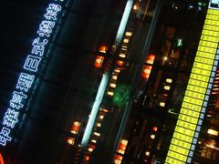 -六合夜市