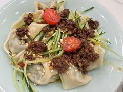 -财兜兜大黄山小馄饨