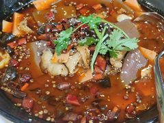 -黄记四更烤乳猪店