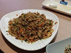 -韩海丽特色美食(秀州路店)