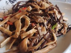 -小厨子私房菜·云南美食店
