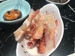 -淡尾·海鲜自助概念餐厅(虹桥南丰城店)